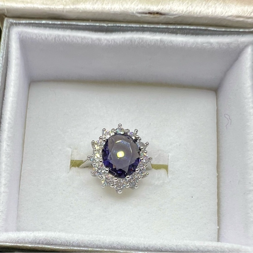 NIB S925 Stamped Amethyst and Zircon Princess Cut Oval Ring - Picture 3 of 15